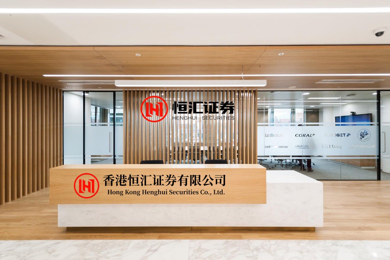 南京股票配资网平台 沪深两市成交额连续第5个交易日突破3万亿元